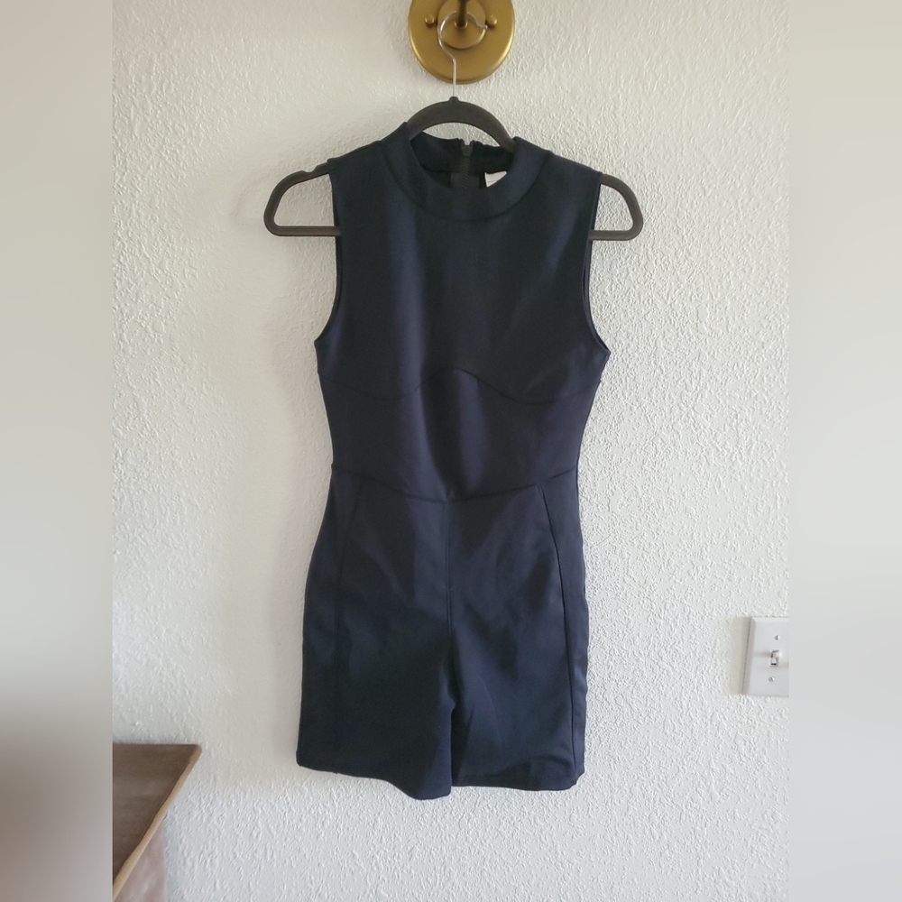 Good American Womens Essential Biker Jumpsuit shorts 2,3,6Black sleeveless zip